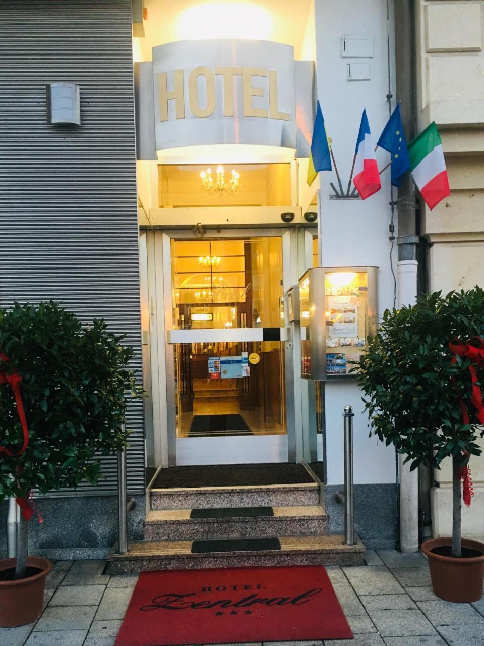 Hotel Zentral Wiener Neustadt Exteriör bild